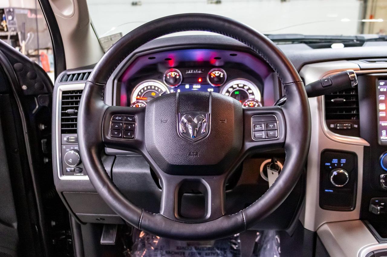 2017 Ram 2500 4x4 Crew Cab SLT LWB Nav Red Deer AB