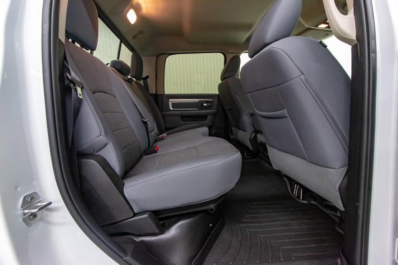 2017 Ram 2500 4x4 Crew Cab SLT Red Deer AB