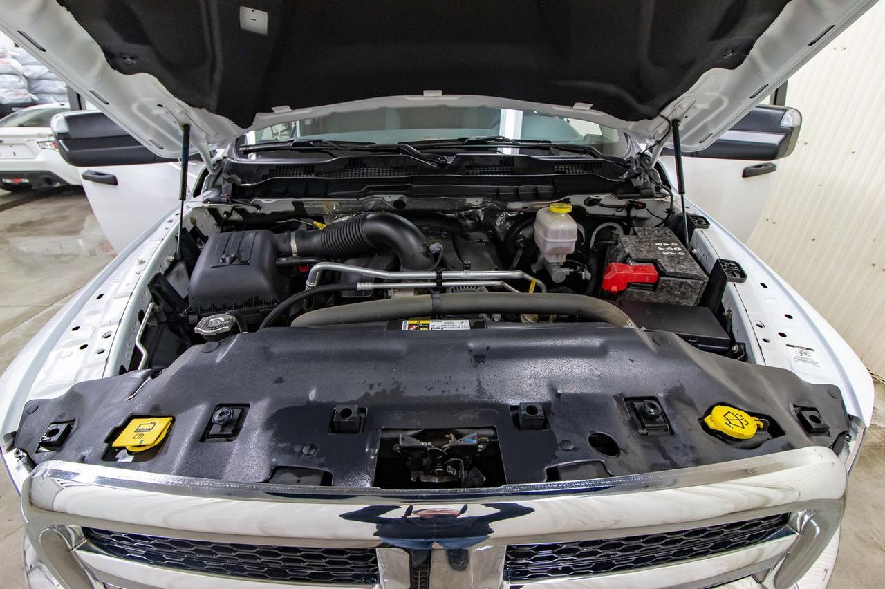 2017 Ram 2500 4x4 Crew Cab SLT Red Deer AB