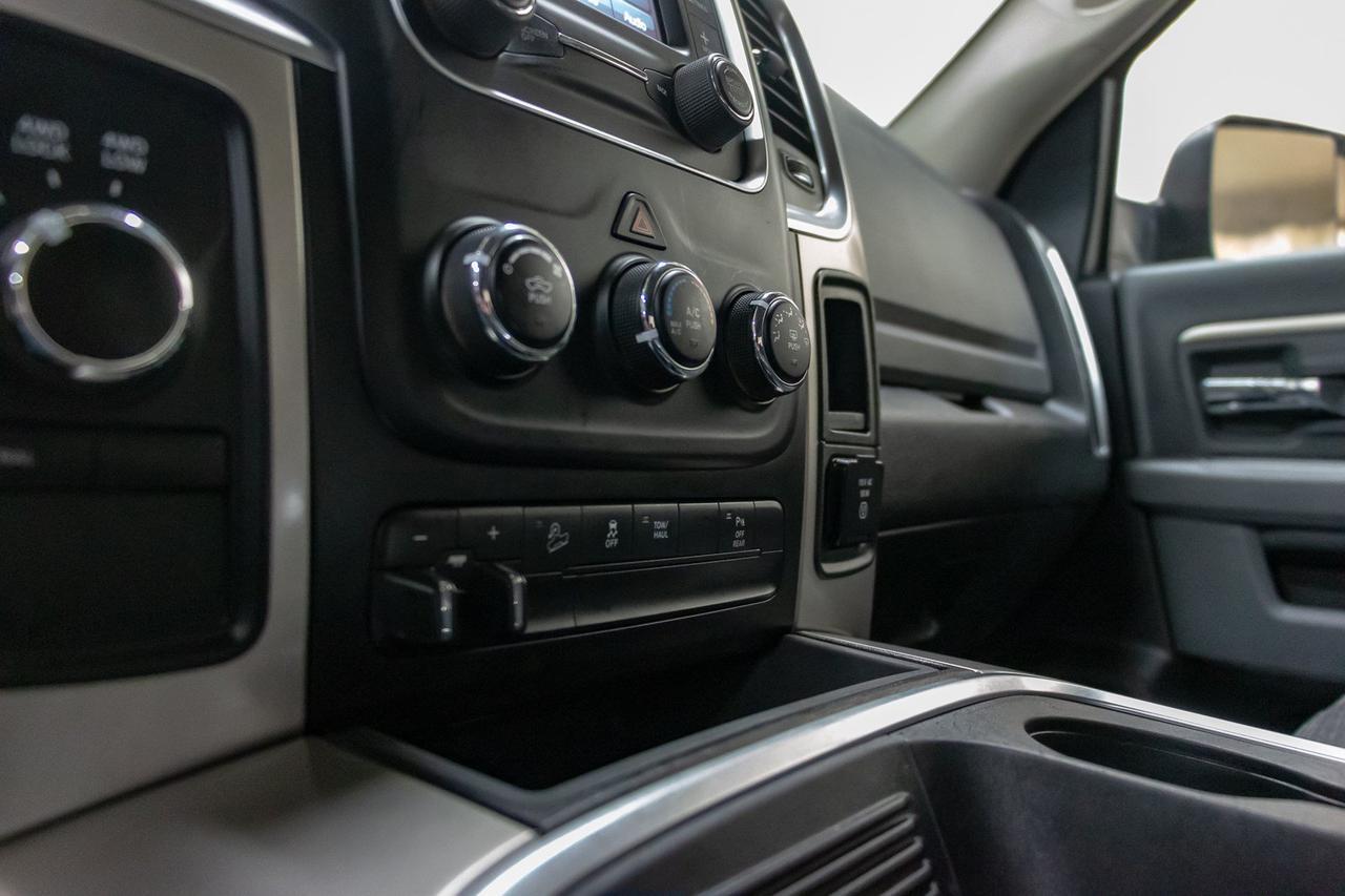 2017 Ram 2500 4x4 Crew Cab SXT BCam Red Deer AB