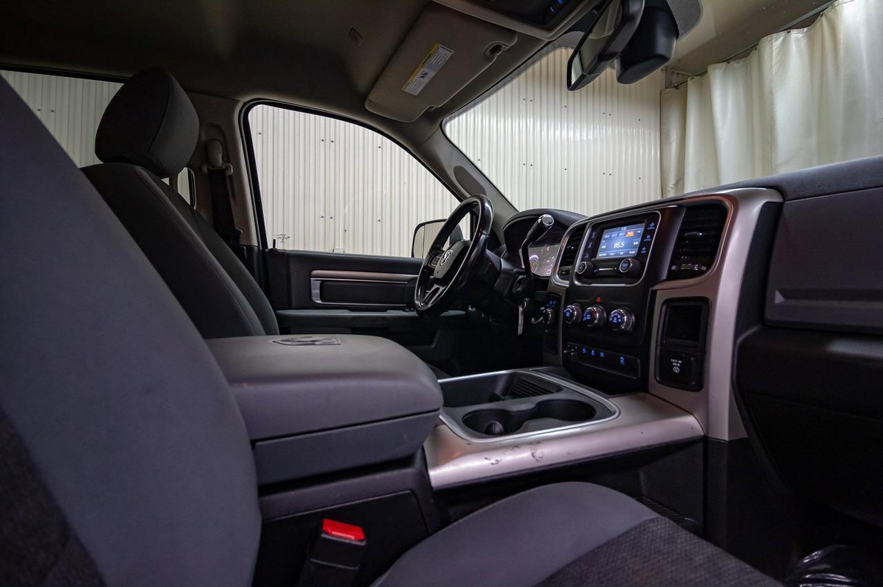 2017 Ram 2500 4x4 Crew Cab SXT BCam Red Deer AB