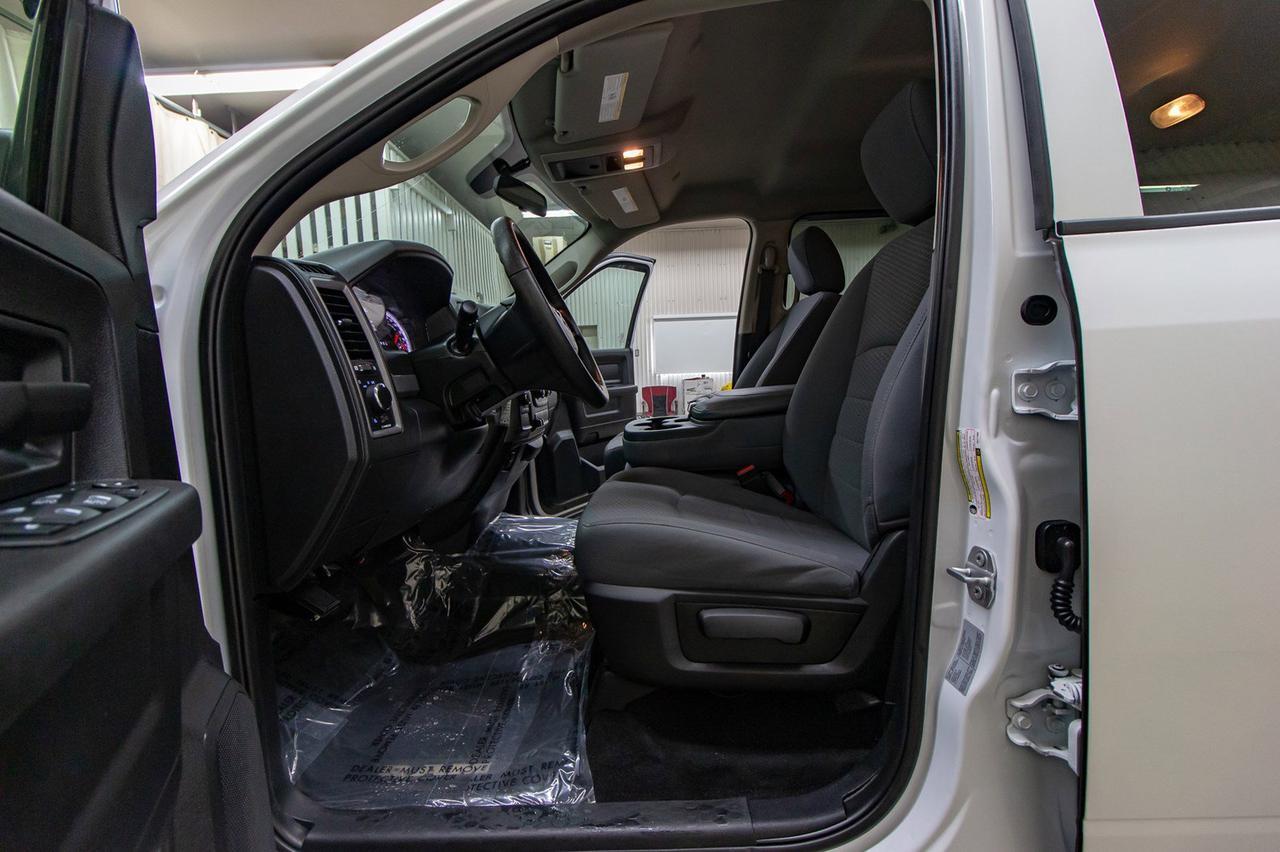 2017 Ram 2500 4x4 Crew Cab SXT Longbox Red Deer AB