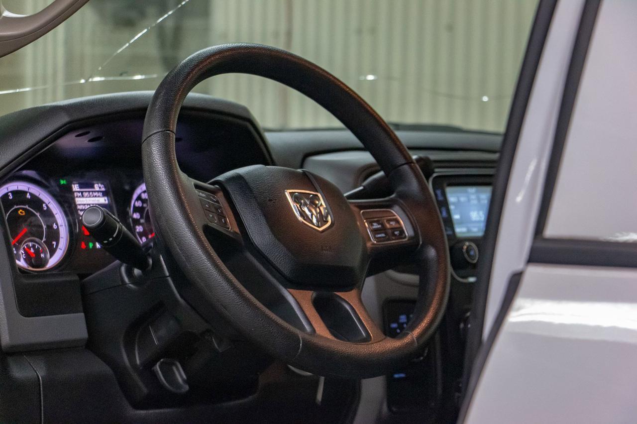 2017 Ram 2500 4x4 Crew Cab SXT Longbox Red Deer AB