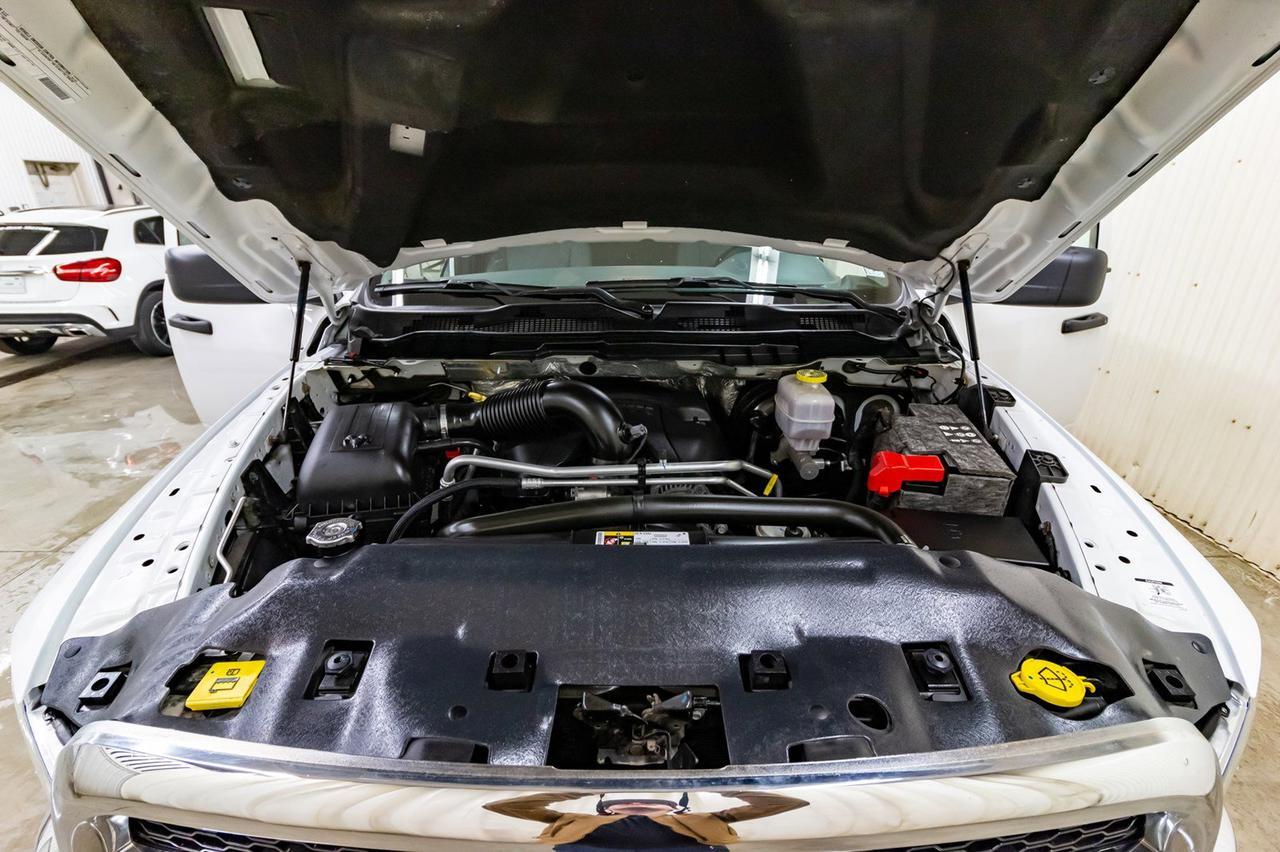 2017 Ram 2500 4x4 Crew Cab SXT Red Deer AB