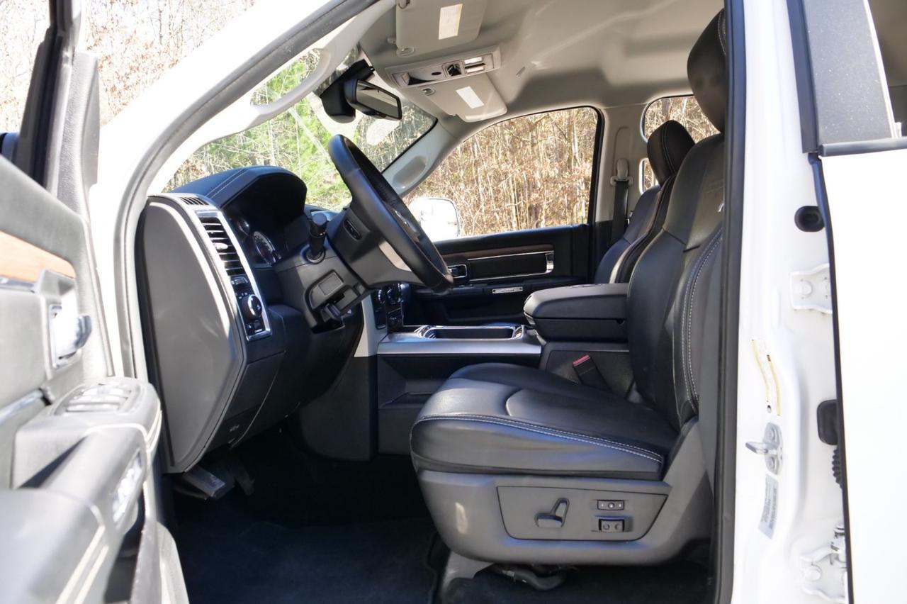 2017 Ram 2500 Laramie 4X4 / Turbo Diesel / Cooled Seats! Lincolnton NC