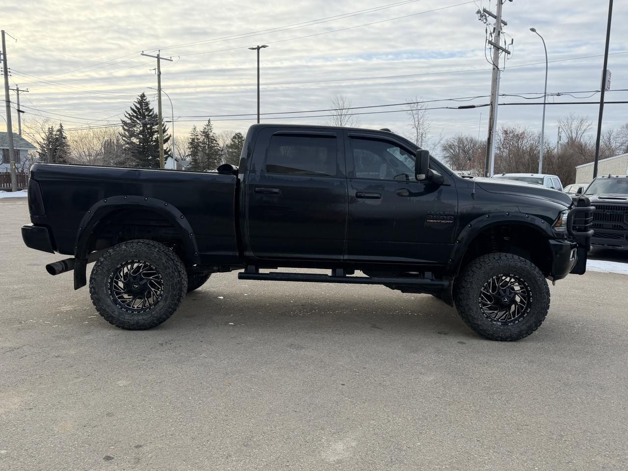 2017 Ram 2500 Laramie Crew Cab 4x4 | Cummins Diesel | Leather | Heated Vented Seats | NAV | Sunroof | Remote Start Redwater AB