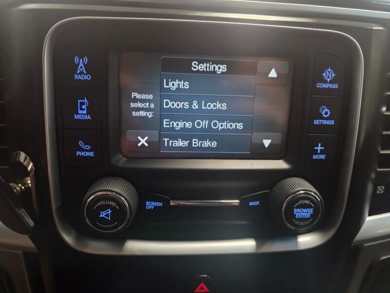 2017 Ram 2500 SLT 4WD 6.7L Diesel Ranch Hand Bumpers Goosneck Ball FREE WARRANTY Call (682)587-6288 Arlington TX