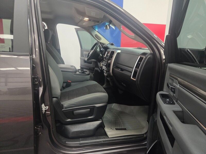 2017 Ram 2500 SLT 4WD 6.7L Diesel Ranch Hand Bumpers Goosneck Ball FREE WARRANTY Call (682)587-6288 Arlington TX