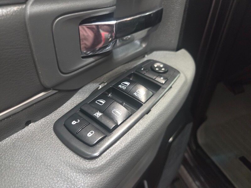 2017 Ram 2500 SLT 4WD 6.7L Diesel Ranch Hand Bumpers Goosneck Ball FREE WARRANTY Call (682)587-6288 Arlington TX