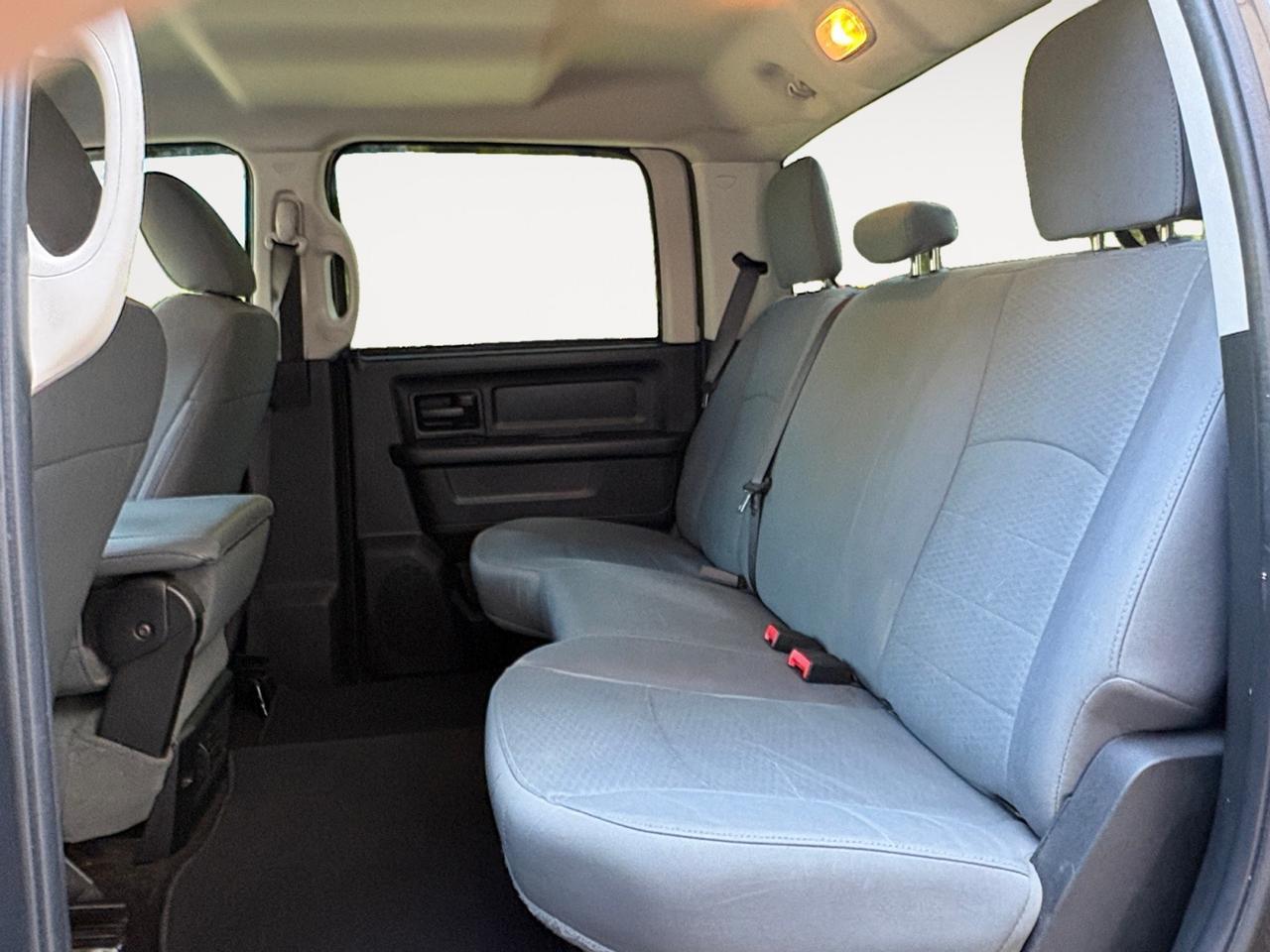 2017 Ram 2500 Tradesman, 5TH WHEEL/GOOSENECK TOW PACKAGE, FENDER FLARES, TOW PACKAGE, LIFTED, BED LINER, BACKUP CAMERA, PARKING SENSORS, LOW MILES, REMOTE KEYLESS START, RIDE TOUGH IN THIS 2500! Virginia Beach VA