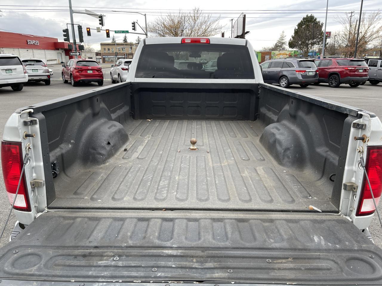 2017 Ram 2500 Tradesman Crew Cab 4x4 8' Box