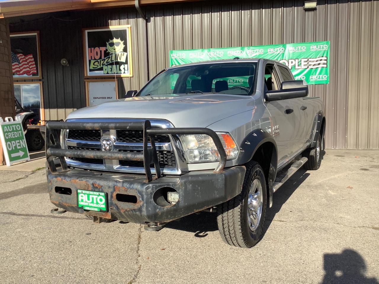 2017 Ram 2500 Tradesman Crew Cab 4x4 8' Box