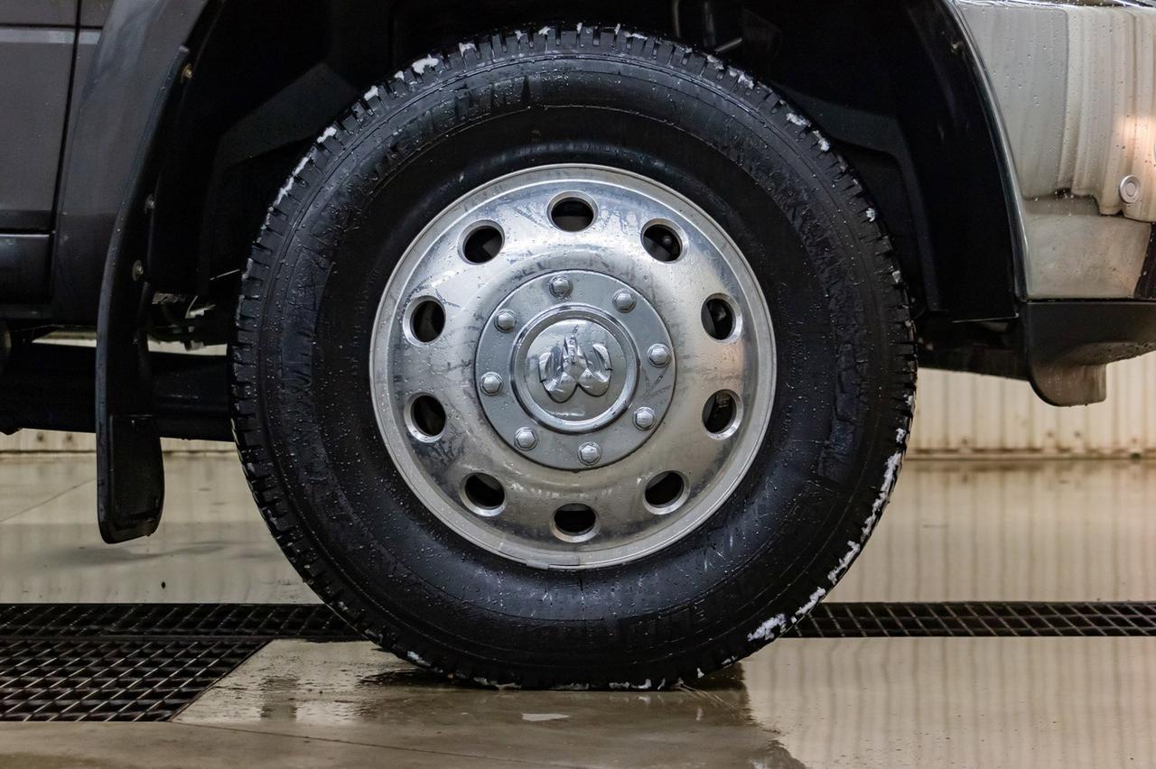 2017 Ram 3500 4x4 Crew Cab Laramie Diesel Dually Red Deer AB