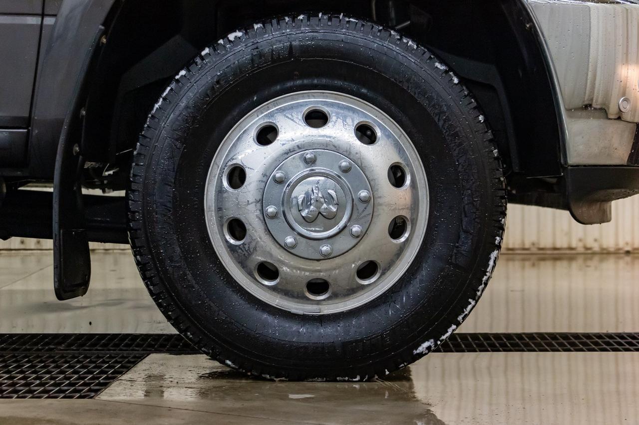 2017 Ram 3500 4x4 Crew Cab Laramie Diesel Dually Red Deer AB