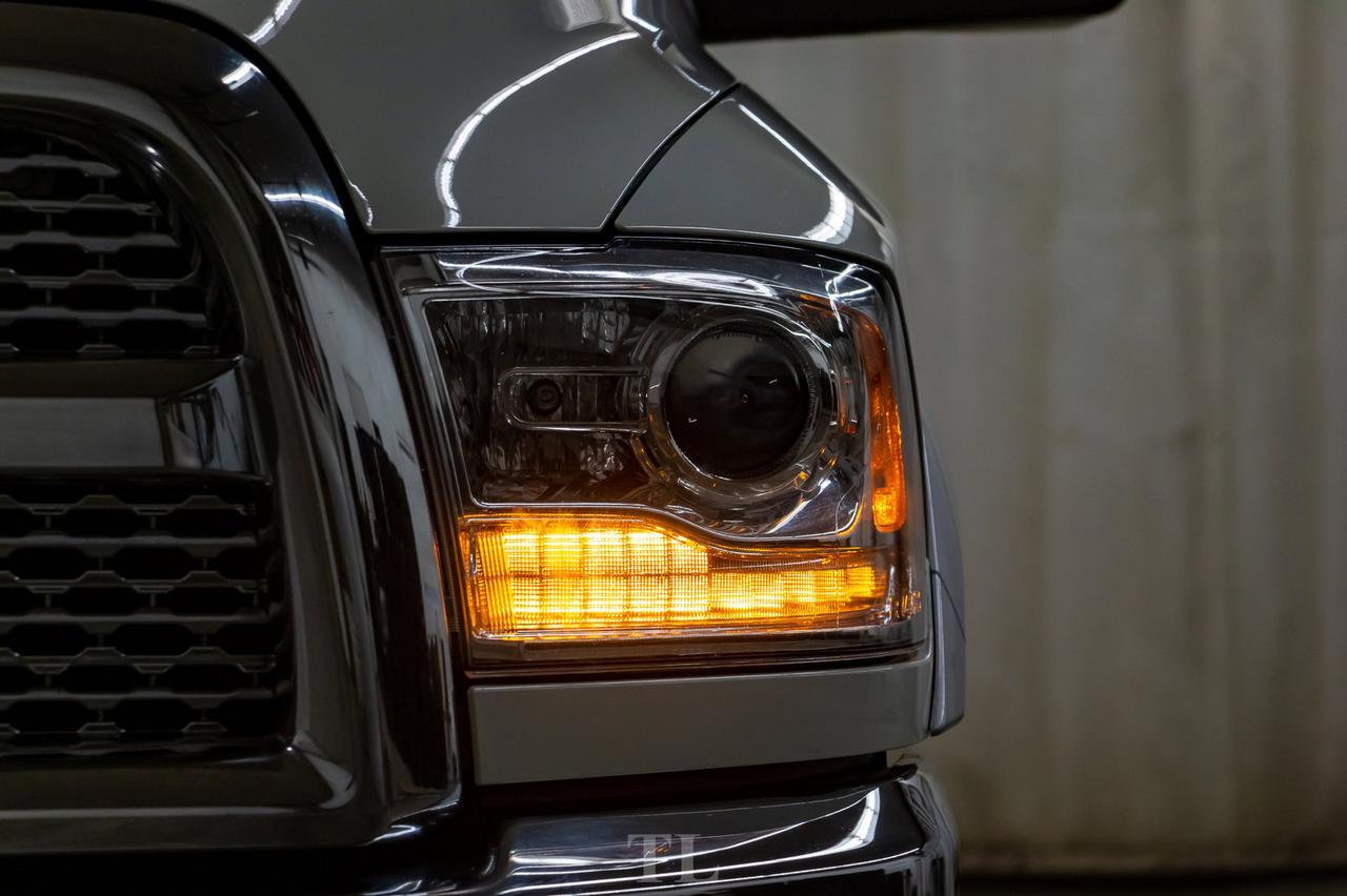 2017 Ram 3500 4x4 Crew Cab Laramie Dually Diesel AISIN Leather Roof Nav Red Deer AB