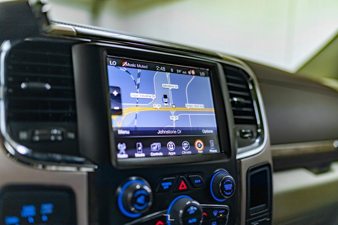 2017 Ram 3500 4x4 Crew Cab Longhorn Diesel Leather Roof Nav Red Deer AB