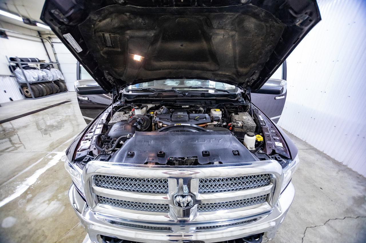 2017 Ram 3500 4x4 Crew Cab Longhorn Diesel Leather Roof Nav Red Deer AB