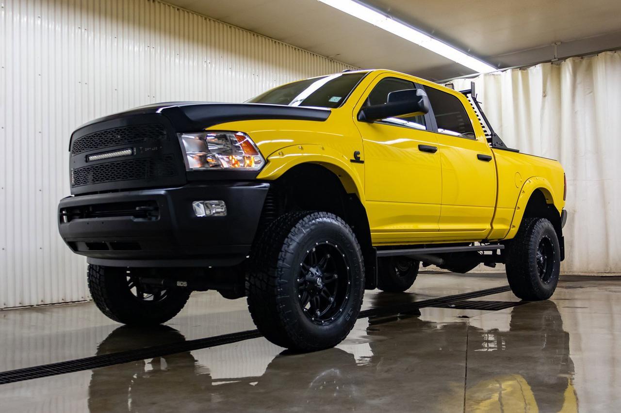 2017 Ram 3500 4x4 Crew Cab SLT Diesel 6" Lift Red Deer AB