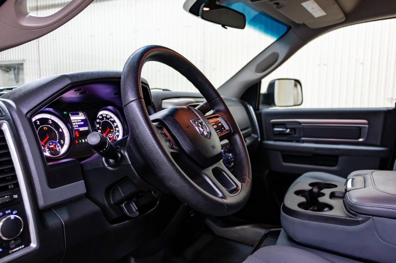 2017 Ram 3500 4x4 Crew Cab SLT Diesel AISIN Red Deer AB