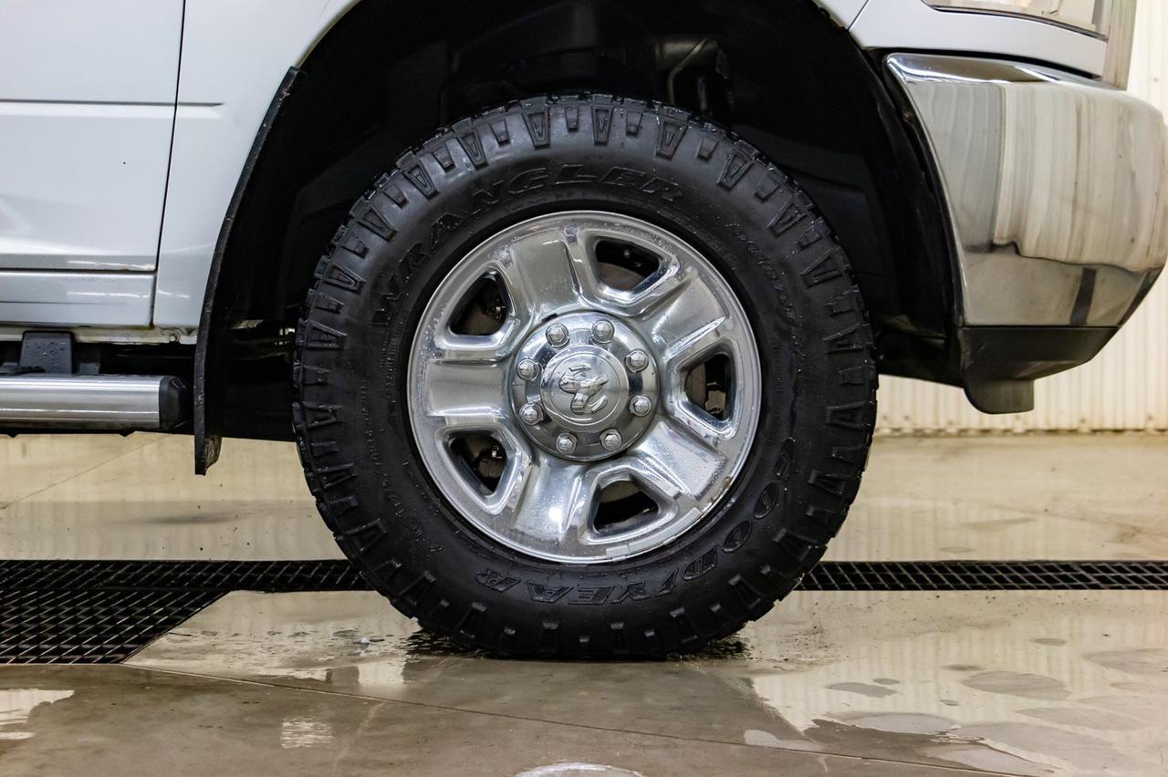 2017 Ram 3500 4x4 Crew Cab SLT Diesel AISIN Red Deer AB