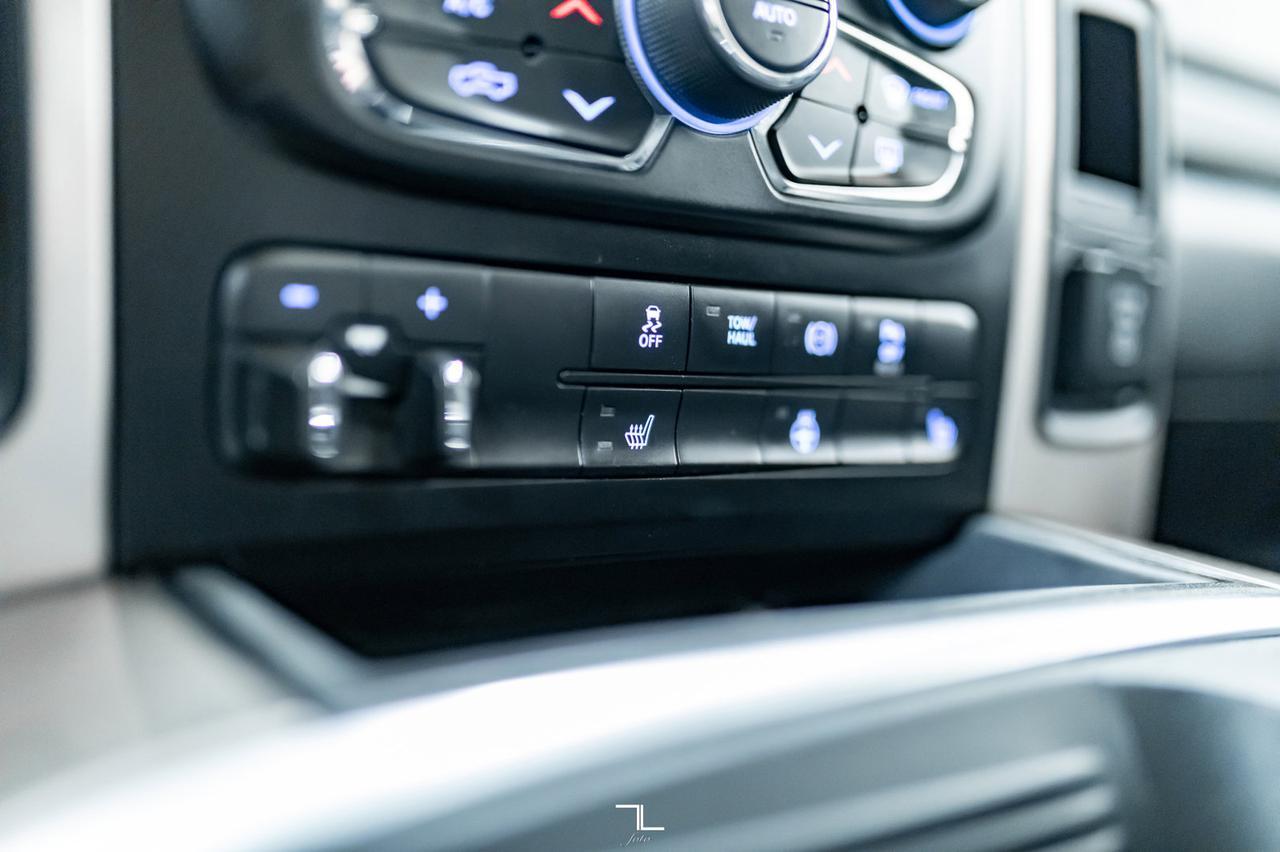 2017 Ram 3500 4x4 Crew Cab SLT Diesel Aisin 6" Lift Red Deer AB