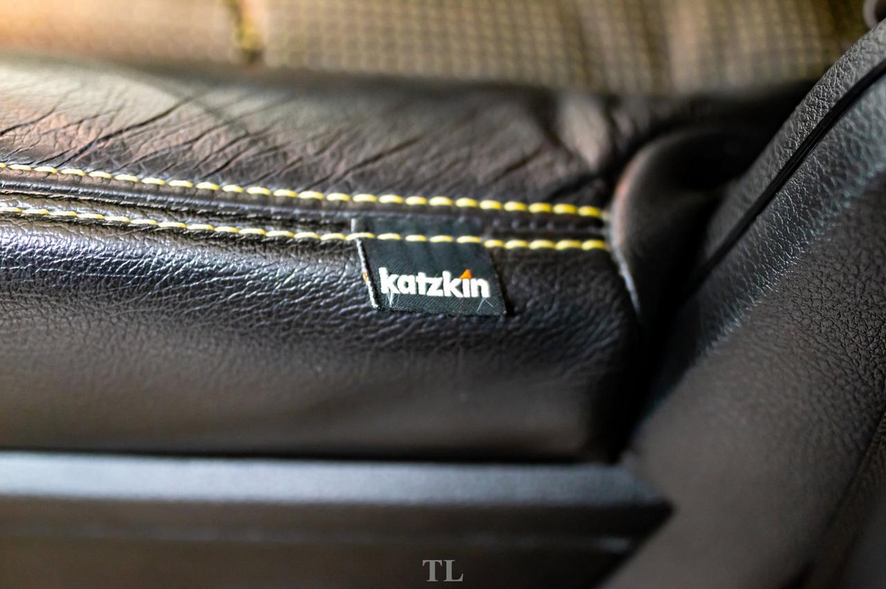 2017 Ram 3500 4x4 Crew Cab SLT Diesel Level Kit Leather Nav BCam Red Deer AB