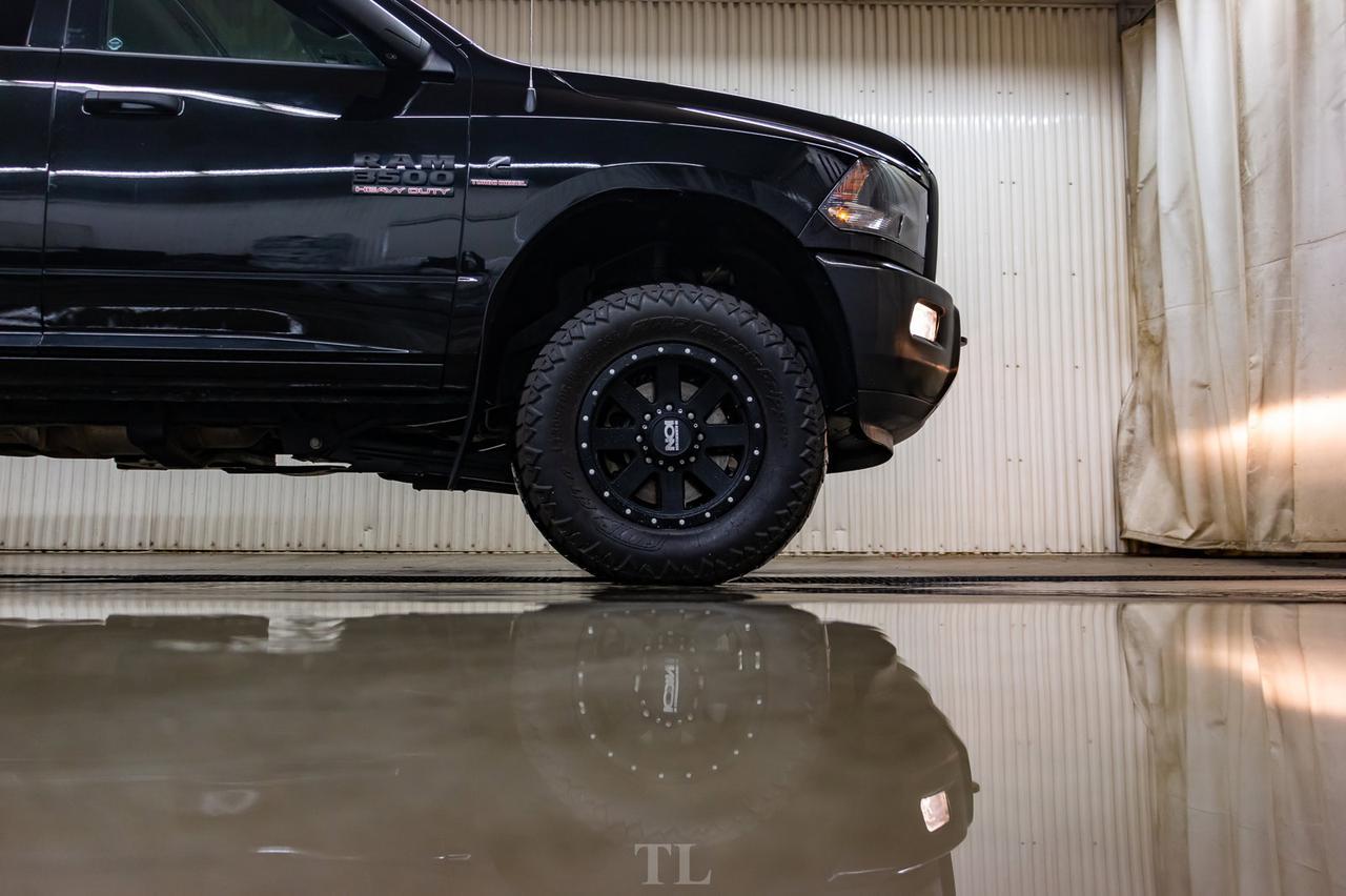 2017 Ram 3500 4x4 Crew Cab SLT Diesel Lift Roof Red Deer AB