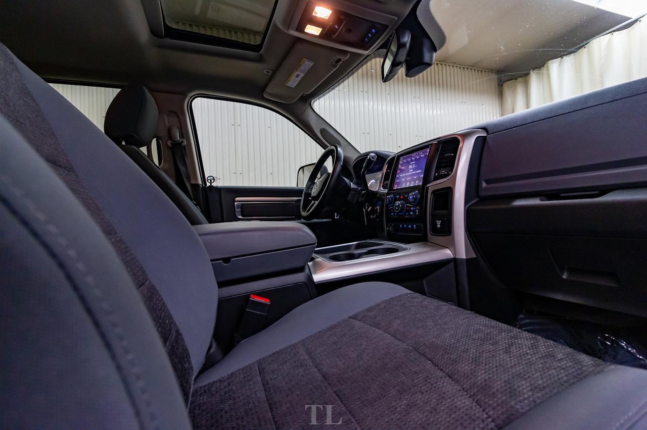 2017 Ram 3500 4x4 Crew Cab SLT Diesel Lift Roof Red Deer AB