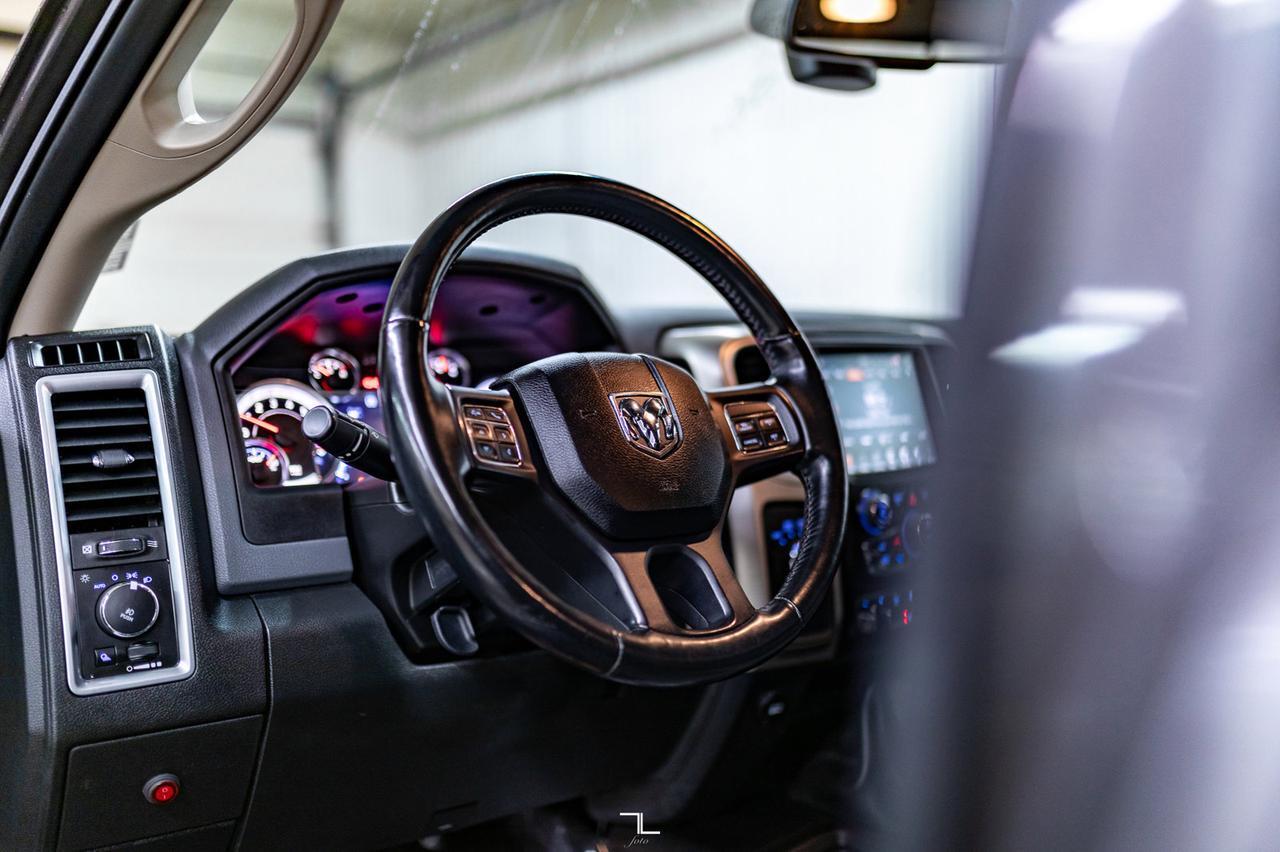 2017 Ram 3500 4x4 Crew Cab SLT Diesel Manual Lift BCam Red Deer AB