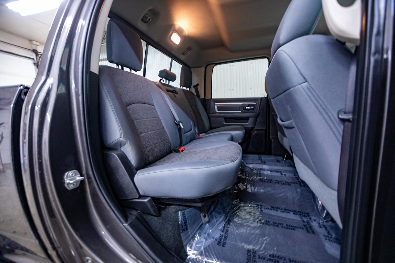 2017 Ram 3500 4x4 Crew Cab SLT Diesel Manual Lift BCam Red Deer AB