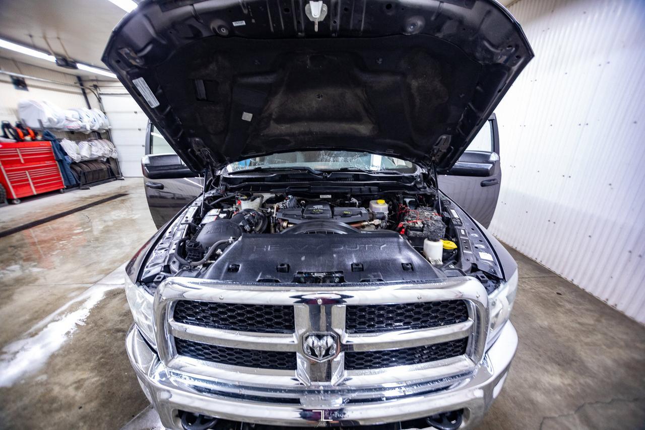 2017 Ram 3500 4x4 Crew Cab SLT Diesel Manual Lift BCam Red Deer AB