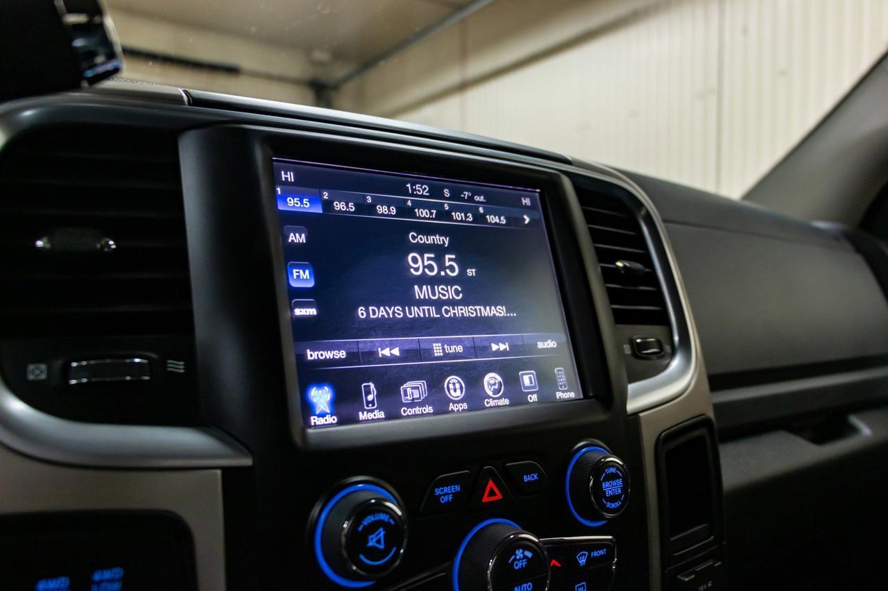 2017 Ram 3500 4x4 Crew Cab SLT Diesel Nav BCam Red Deer AB