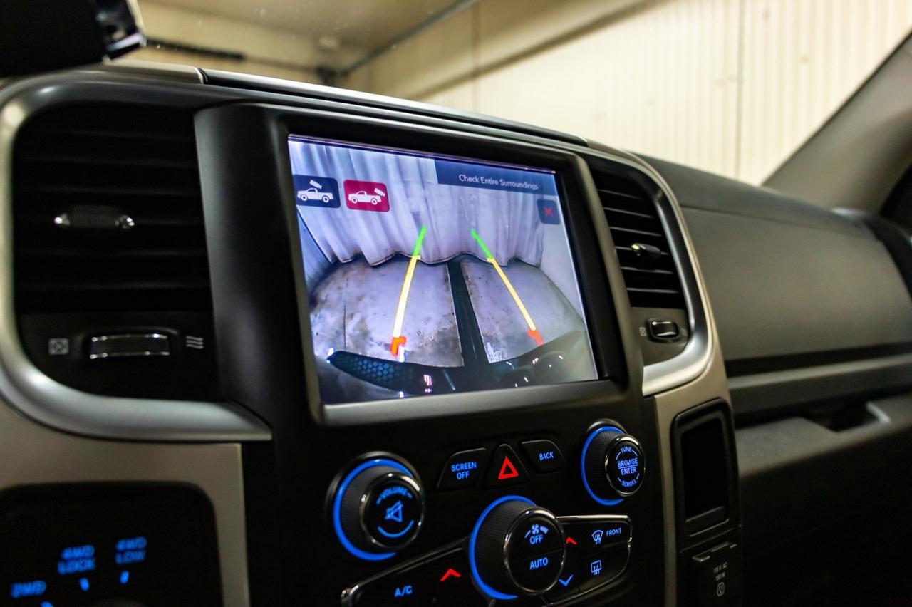 2017 Ram 3500 4x4 Crew Cab SLT Diesel Nav BCam Red Deer AB