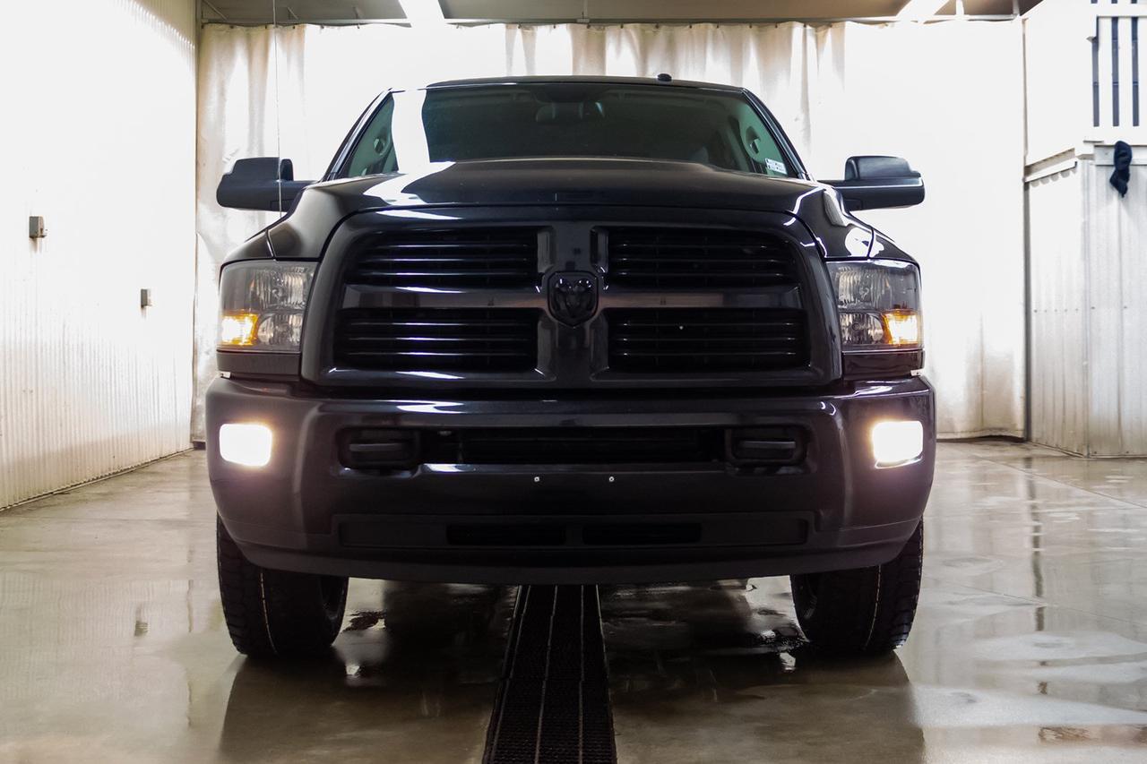 2017 Ram 3500 4x4 Crew Cab SLT Diesel Nav BCam Red Deer AB