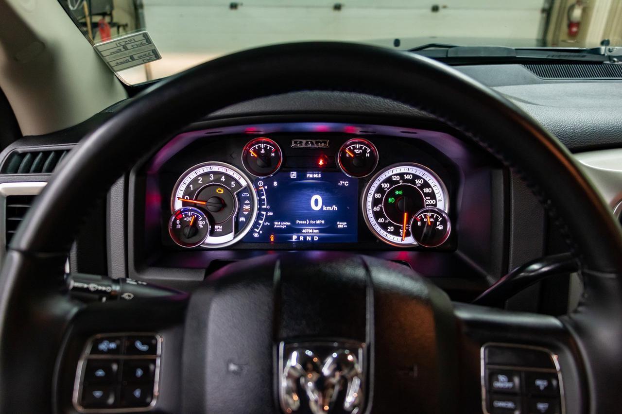 2017 Ram 3500 4x4 Crew Cab SLT Diesel Nav BCam Red Deer AB