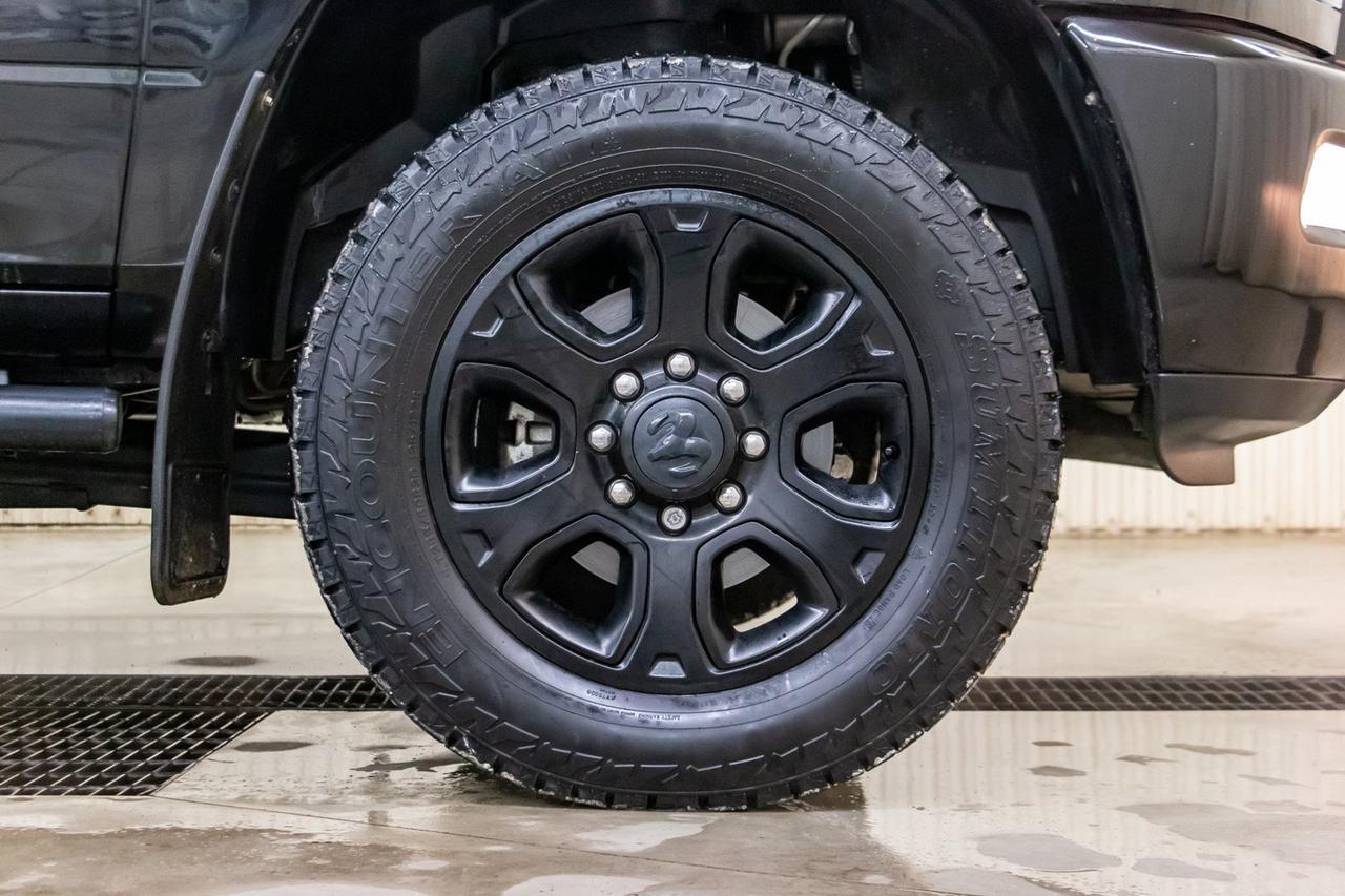 2017 Ram 3500 4x4 Crew Cab SLT Diesel Nav BCam Red Deer AB