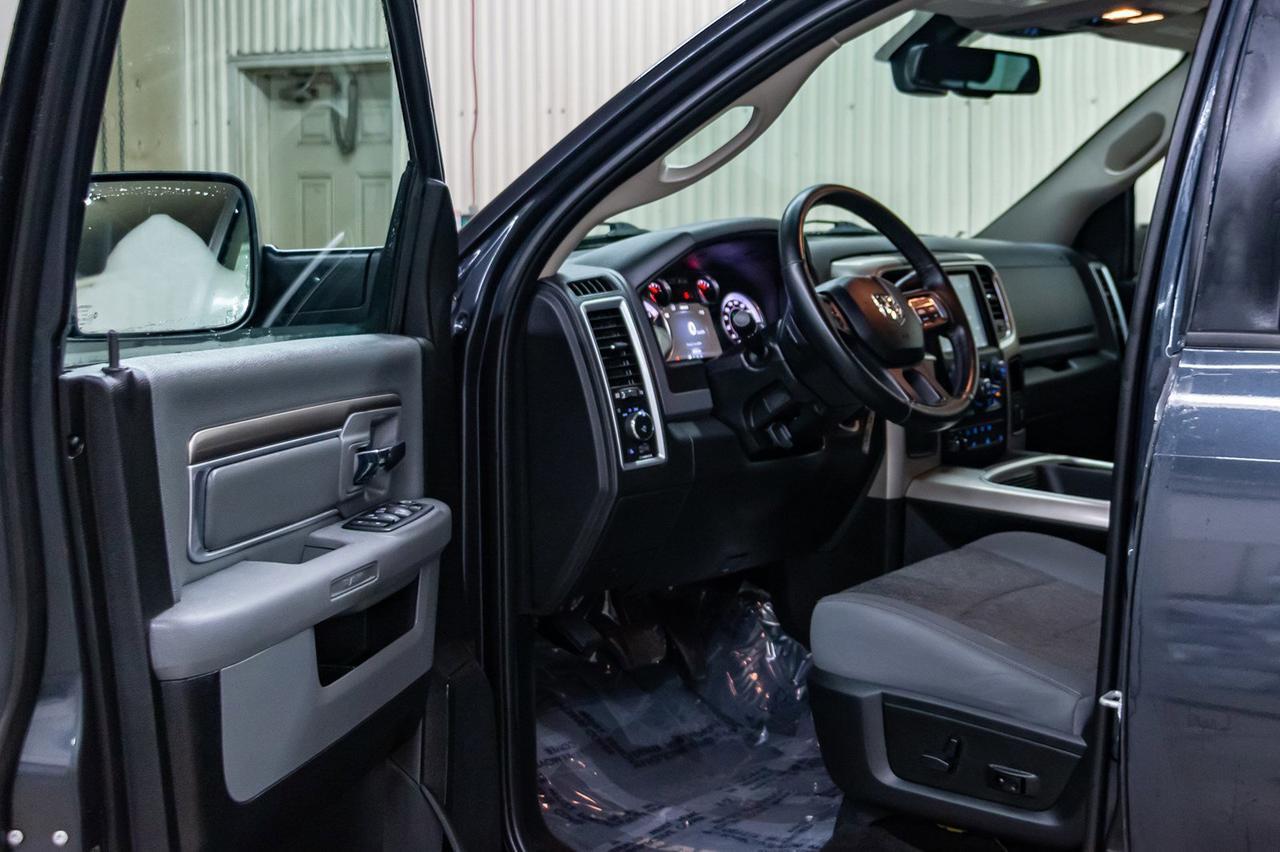 2017 Ram 3500 4x4 Crew Cab SLT Diesel Remote Start Red Deer AB