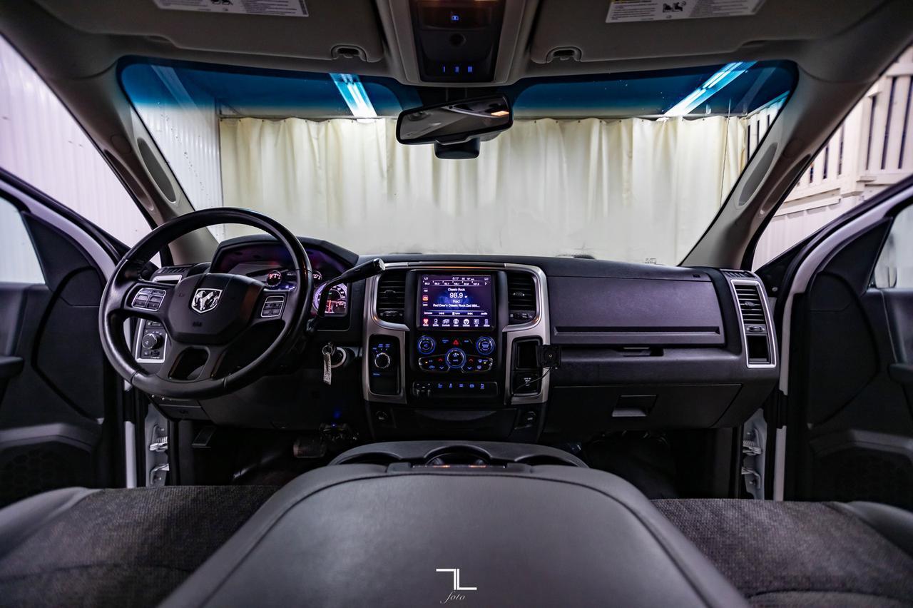 2017 Ram 3500 4x4 Crew Cab SLT Dually Diesel AISIN Nav BCam Red Deer AB