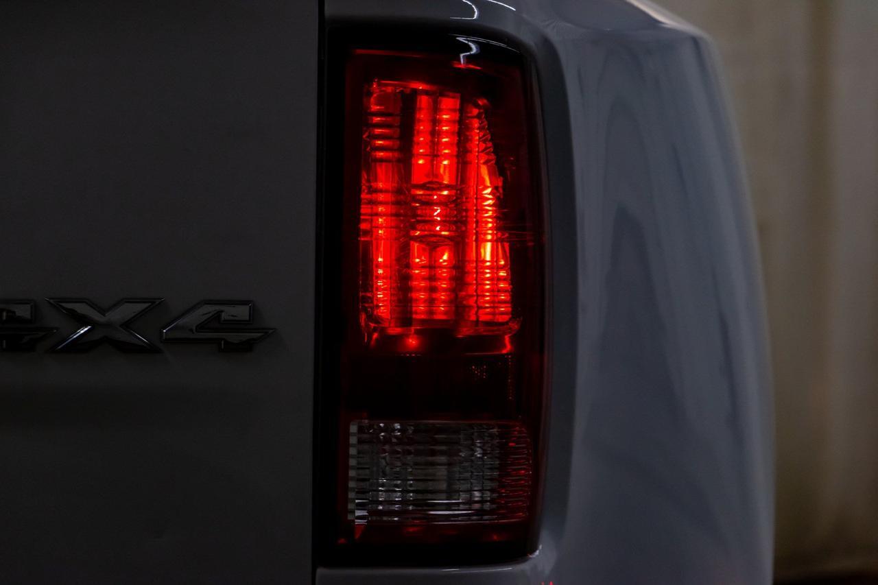 2017 Ram 3500 4x4 Crew Cab SLT Dually Diesel AISIN Red Deer AB