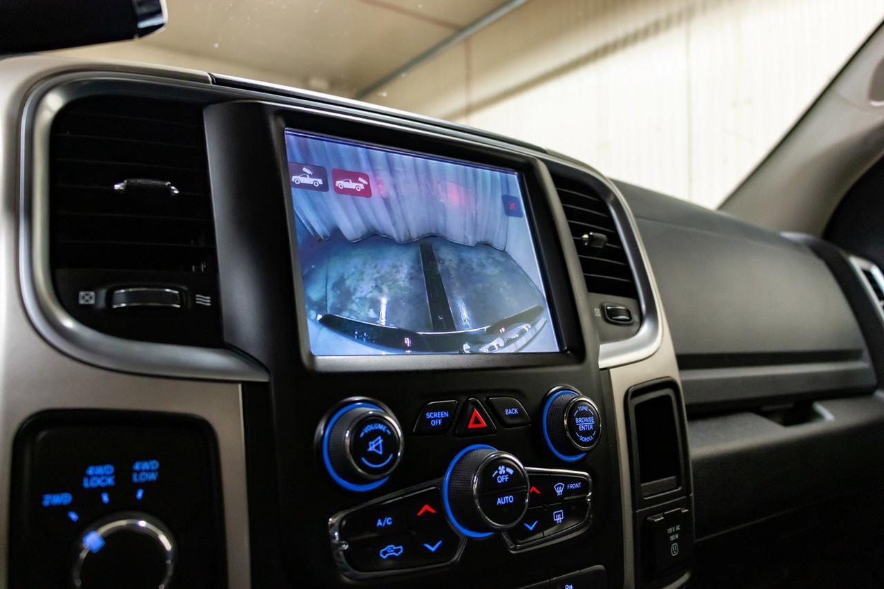 2017 Ram 3500 4x4 Crew Cab SLT Dually Diesel AISIN Red Deer AB