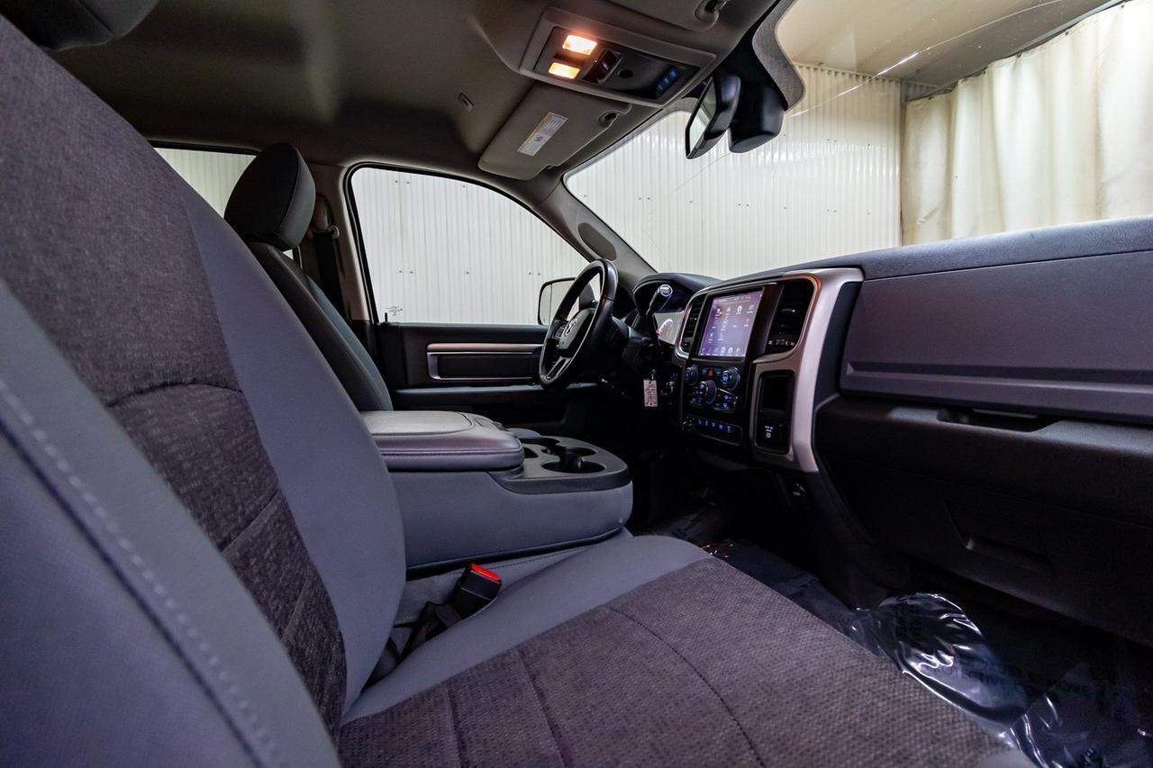 2017 Ram 3500 4x4 Crew Cab SLT Dually Diesel AISIN Red Deer AB