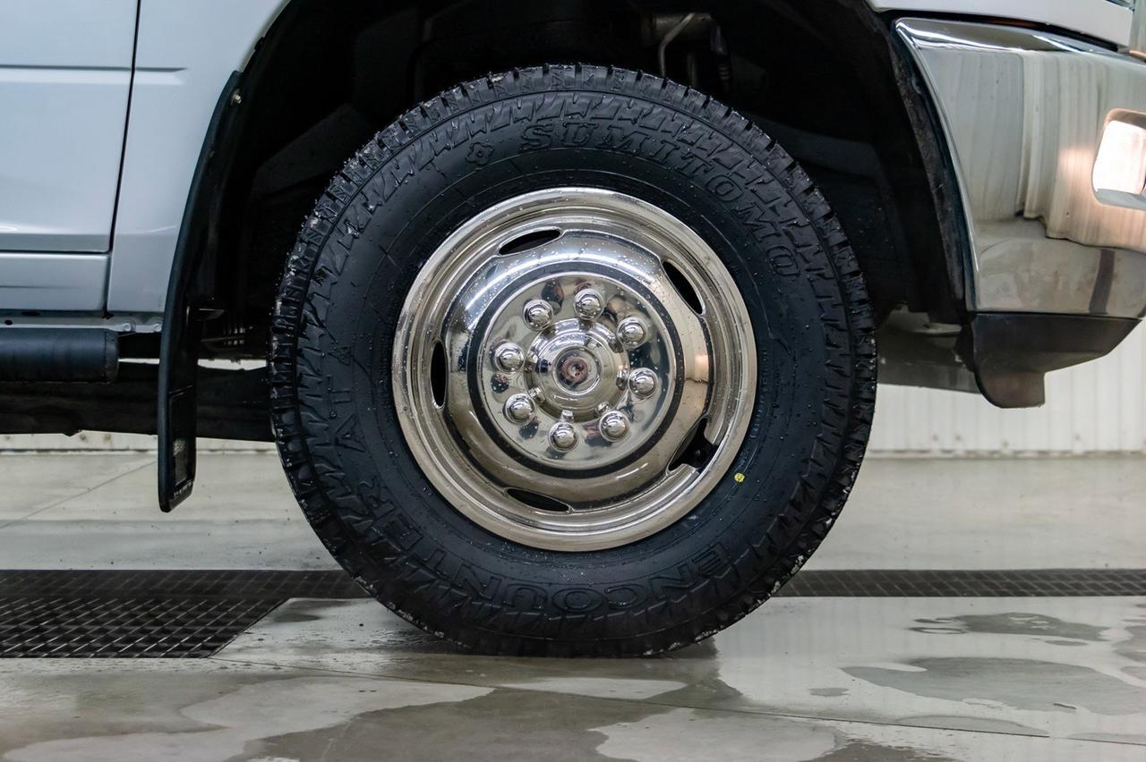 2017 Ram 3500 4x4 Crew Cab SLT Dually Diesel AISIN Red Deer AB