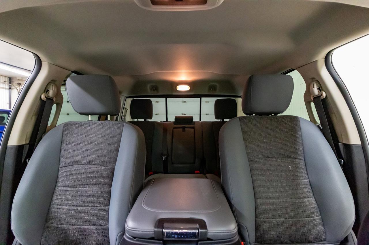 2017 Ram 3500 4x4 Crew Cab SLT Dually Diesel AISIN Red Deer AB