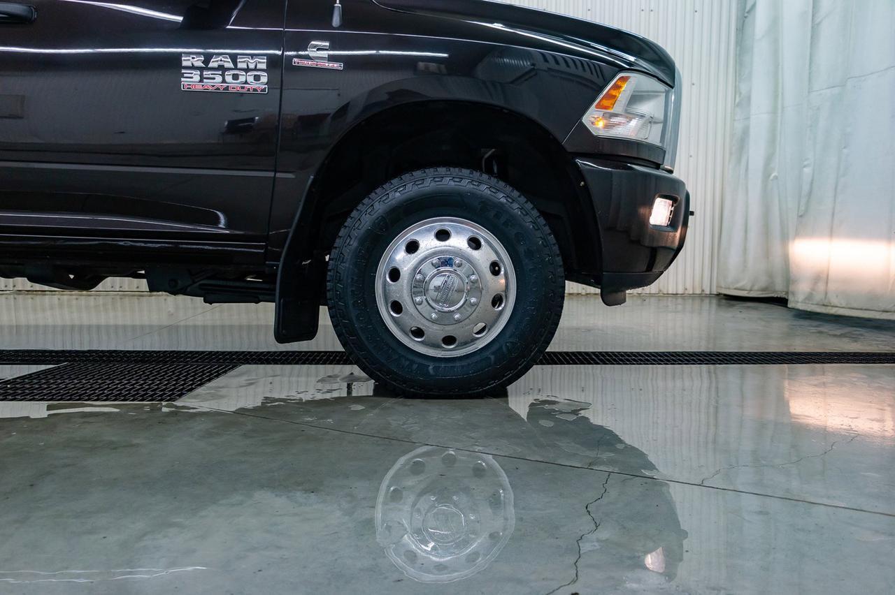 2017 Ram 3500 4x4 Crew Cab SLT Dually Diesel Nav AISIN Red Deer AB