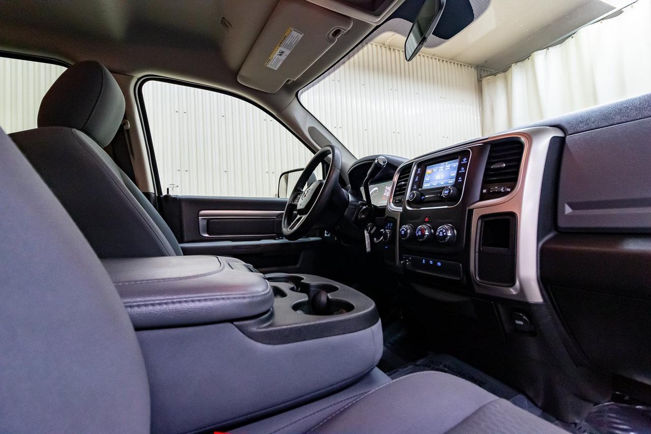 2017 Ram 3500 4x4 Crew Cab SLT Dually Diesel Red Deer AB