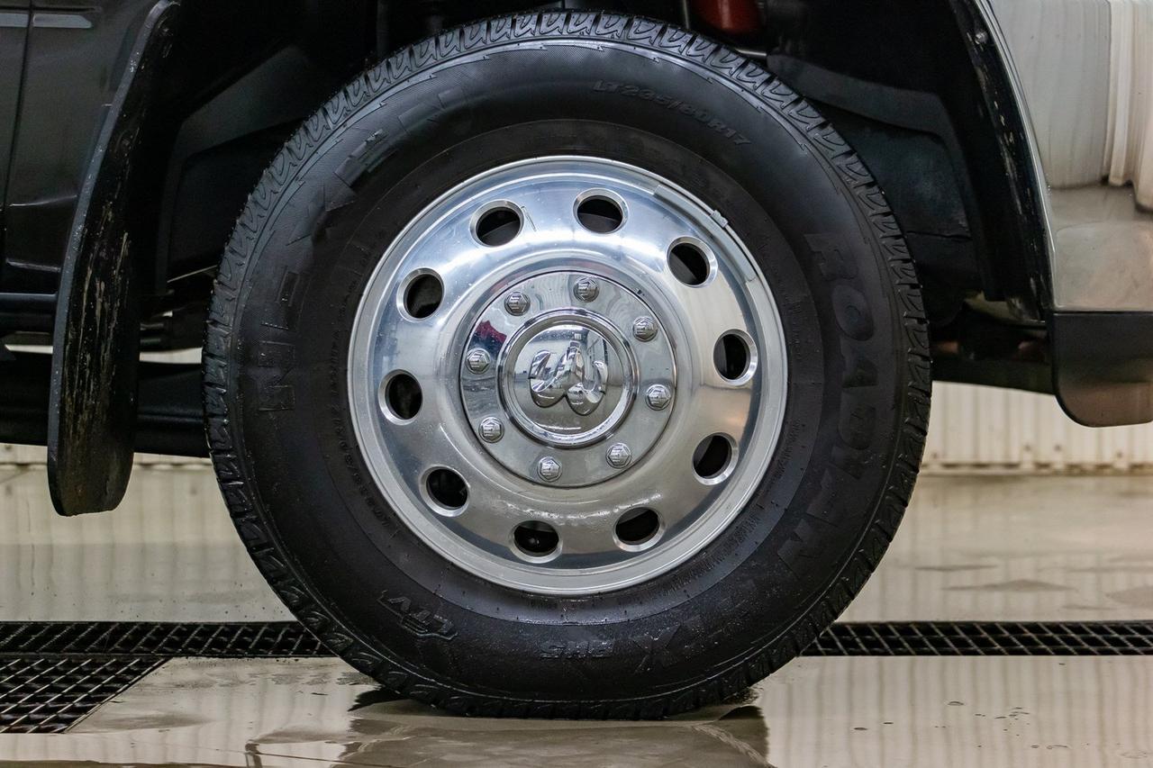 2017 Ram 3500 4x4 Crew Cab SLT Dually Diesel Red Deer AB