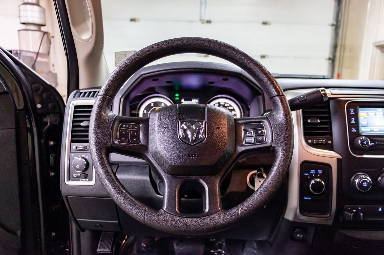 2017 Ram 3500 4x4 Crew Cab SLT Dually Diesel Red Deer AB