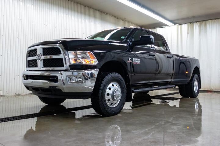 2017 Ram 3500 4x4 Crew Cab SLT Dually Diesel Red Deer AB 2017 Ram 3500 4x4 Crew Cab SLT Dually Diesel Red Deer AB