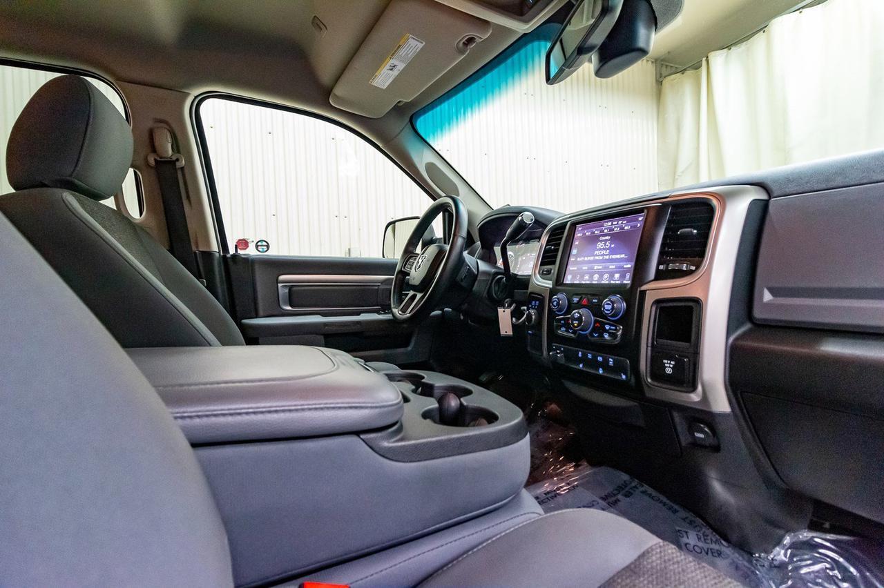 2017 Ram 3500 4x4 Crew Cab SLT Dually Diesel Red Deer AB