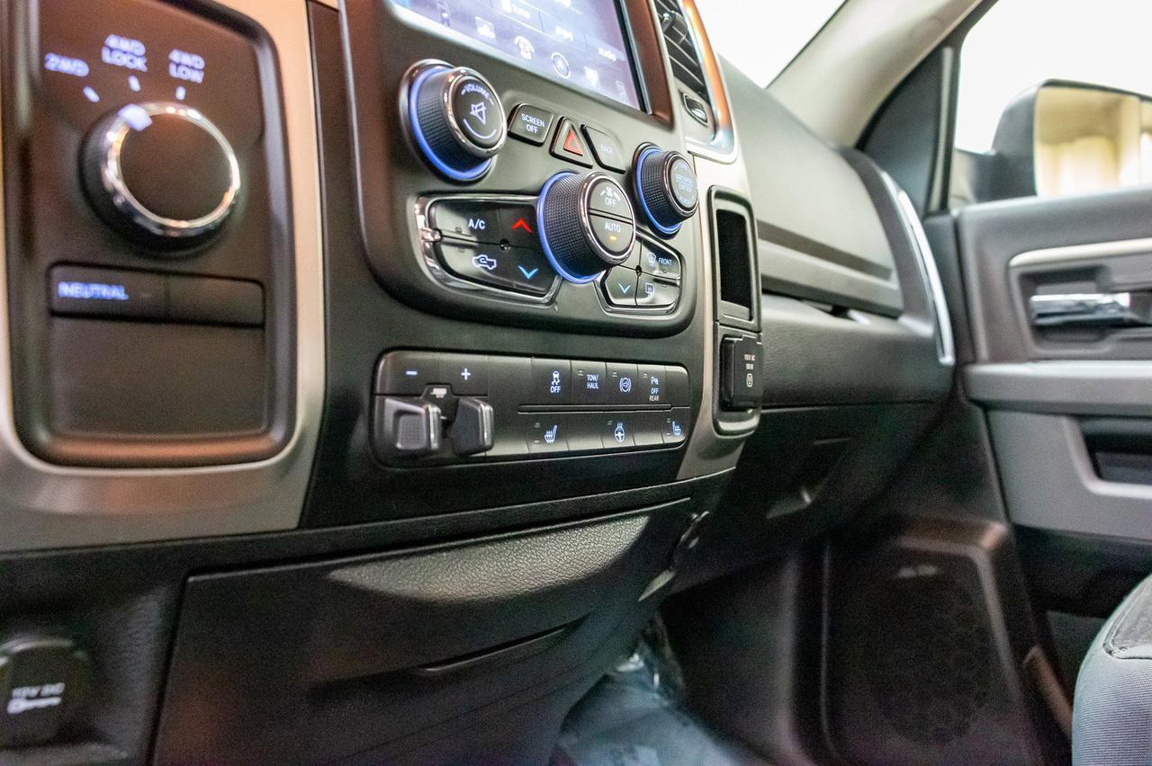 2017 Ram 3500 4x4 Crew Cab SLT Dually Diesel Red Deer AB